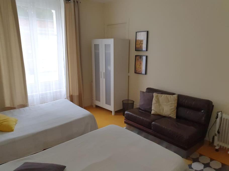 Grand Appartement Proche Cathedrale 4 Pers ランス エクステリア 写真